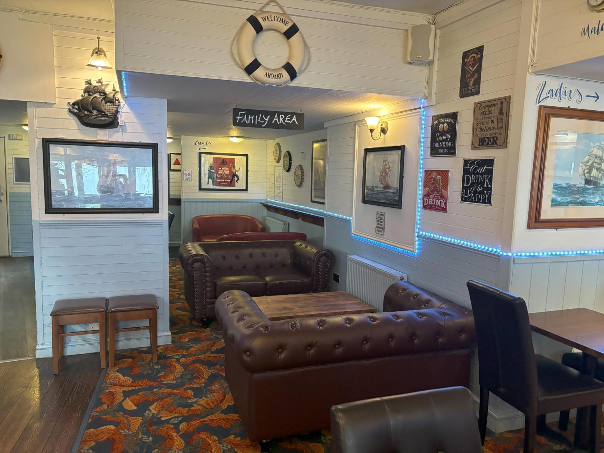 The Buccaneer Inn トーキー エクステリア 写真